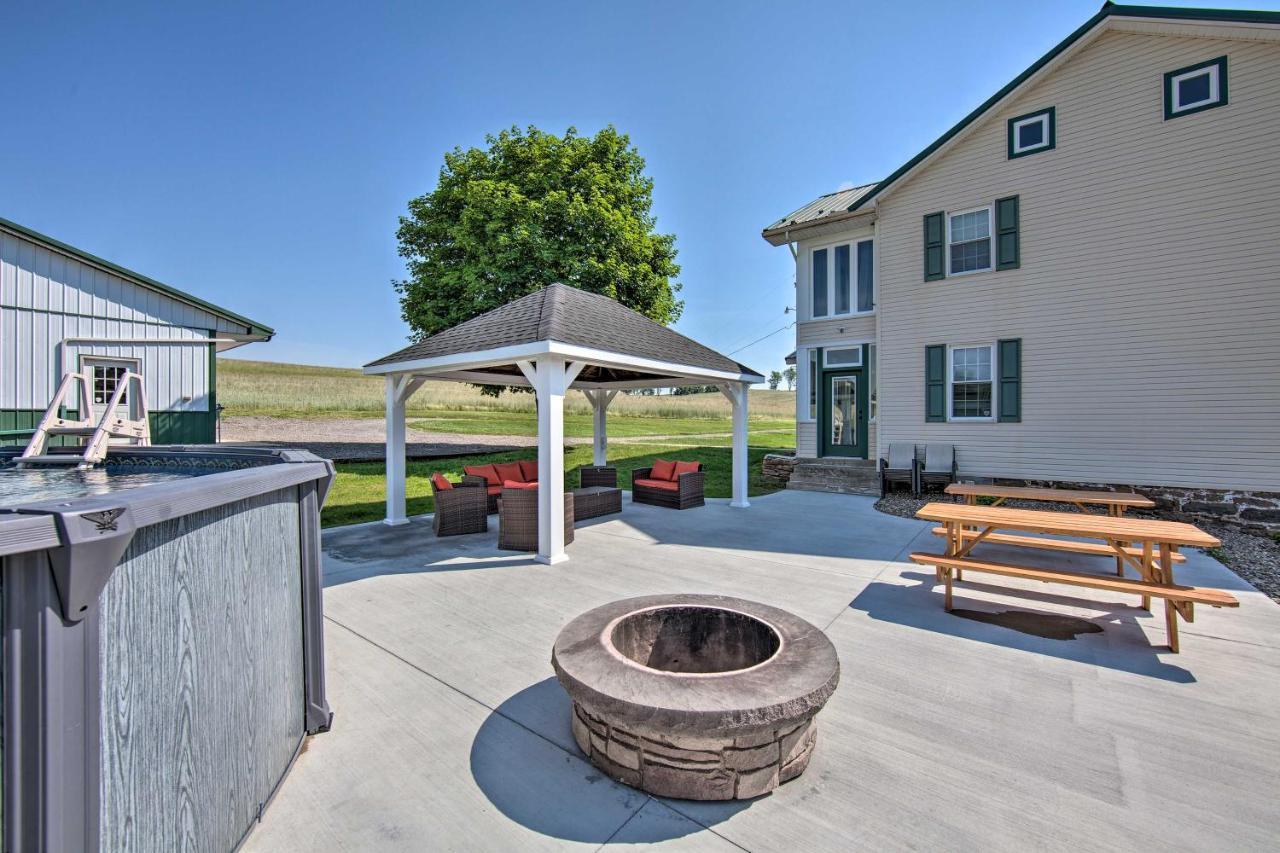 Вилла Remote Escape Halifax Farmhouse With Pool And Hot Tub New Buffalo Экстерьер фото